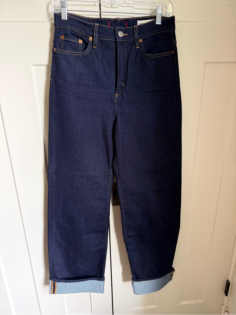 Zara Dark Blue Raw High Waist Straight Denim Jeans with Cuffed Hem. Size 6